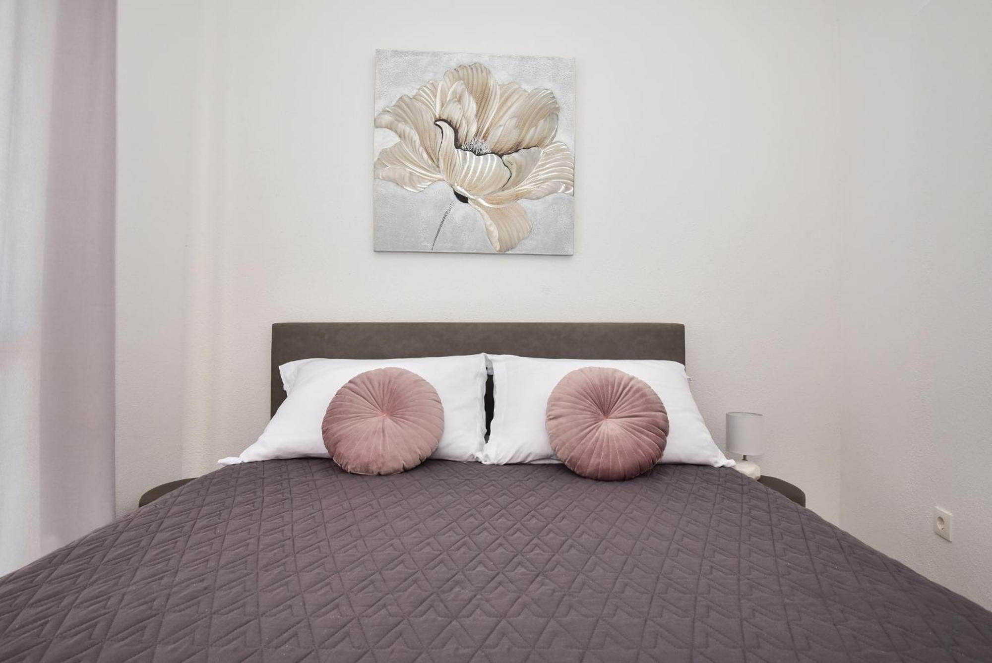 Apartman Luka Igrane Cameră foto